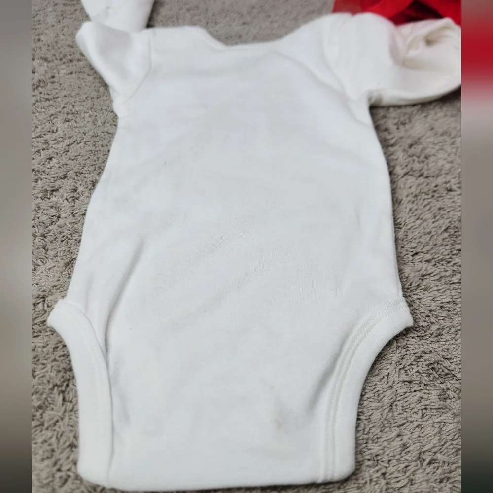 Carter's Two Piece Bodysuit & Leggings Set - 3 Months